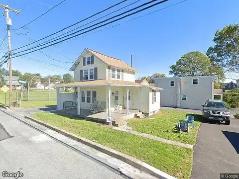 N Plum St, Mount Joy, PA 17552