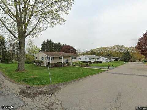 Carriage, SOUTH ABINGTON TOWNSHIP, PA 18411