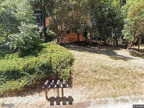 Robinson, WILLITS, CA 95490