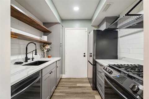 Roswell Road #N10, Sandy Springs, GA 30328