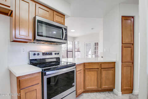 N Canyon Crest Drive #15105, Tucson, AZ 85750