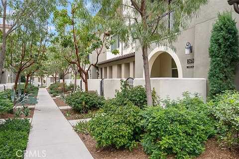 Tapestry Way, Anaheim, CA 92802