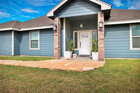 Wildwood Circle, Robstown, TX 78380
