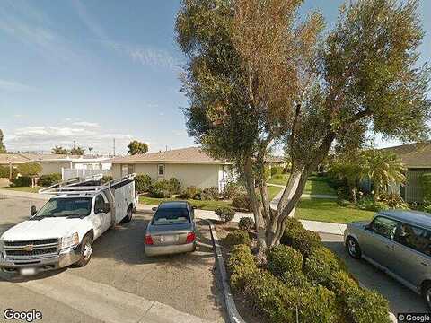 E Fiesta Green, Port Hueneme, CA 93041