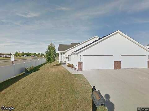 35Th, MOORHEAD, MN 56560