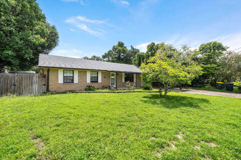 Nw Robinwood Dr, Fort Walton Beach, FL 32548