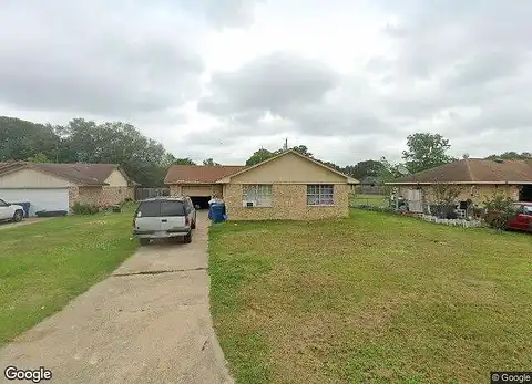 Pine Ave, Hempstead, TX 77445