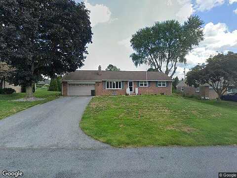 Homestead Dr, Lancaster, PA 17602