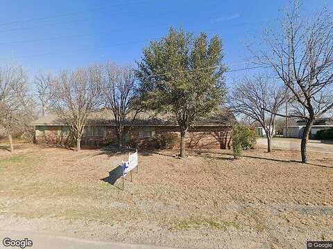Gregg St, Albany, TX 76430