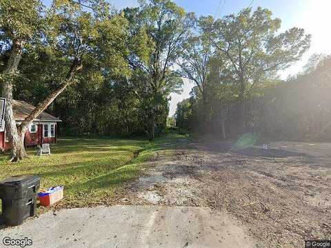 S Parker St, Starke, FL 32091