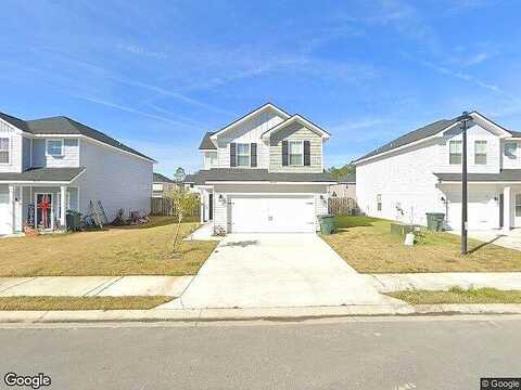 Grayson Ave, Hinesville, GA 31313