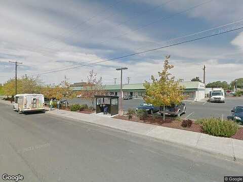 Ne Rickenbacker Rd, Madras, OR 97741