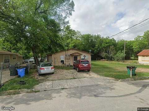 Avenue C, Seguin, TX 78155