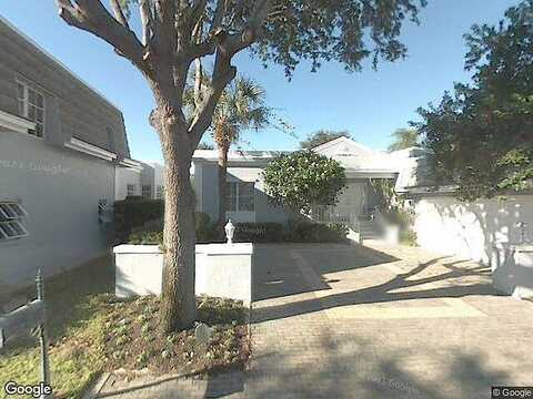 Chanteclair Dr # 8, Naples, FL 34108