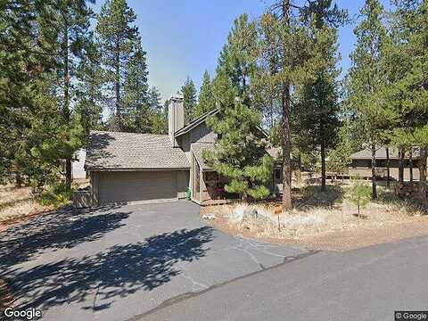 Mt Rainier Ln Unit 10, Sunriver, OR 97707