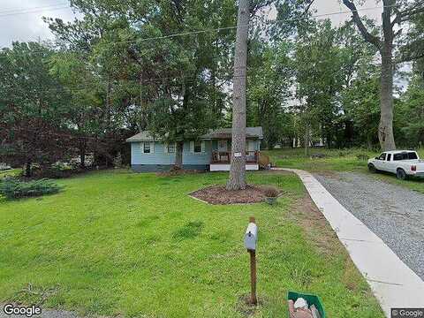 3Rd St, Bonaire, GA 31005