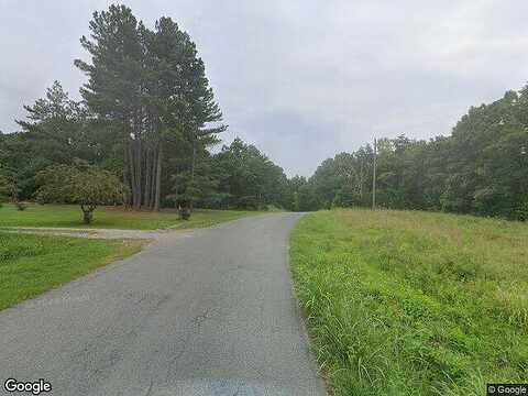 E Rd, Gretna, VA 24557