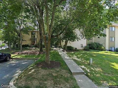 Lynetree Dr # 12-C, West Chester, PA 19380