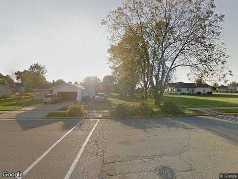Avenue, Juneau, WI 53039