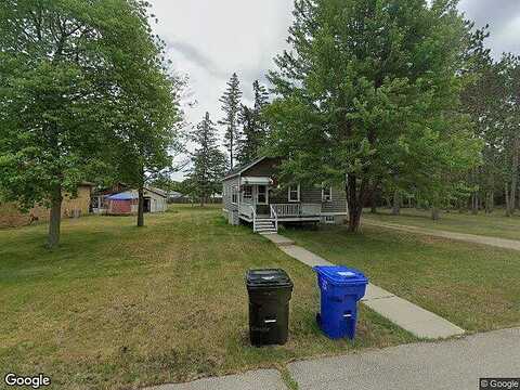 S Noquebay Ave, Peshtigo, WI 54157