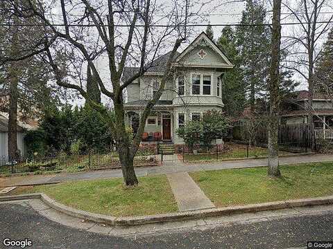 W Grass Valley St, Colfax, CA 95713