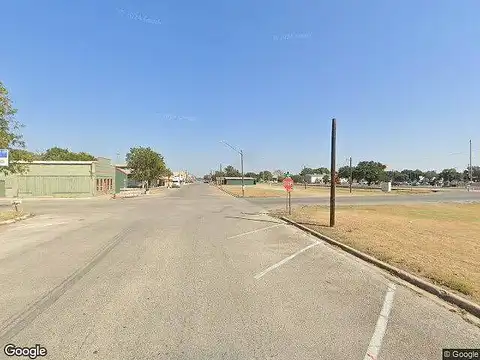Stones Throw Ln, Luling, TX 78648