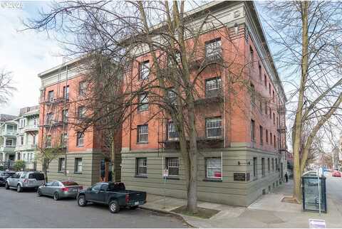 Nw Irving St #304, Portland, OR 97210