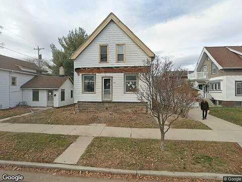 E Iron St, Milwaukee, WI 53207