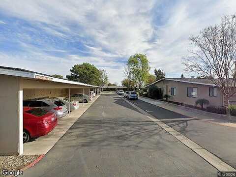 Fairfield Ln # M7-176B, Seal Beach, CA 90740
