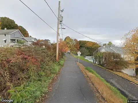 Lincoln L 9 Avenue, Olyphant, PA 18447