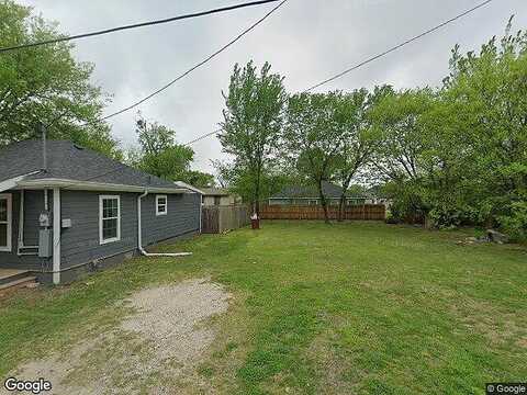 Griffin St, Waxahachie, TX 75165