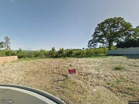 Valemont Drive #17, Eagle Point, OR 97524