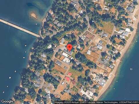 E Treasure Island Rd, Allyn, WA 98524