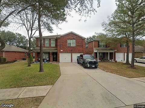 E Summit Canyon Dr, Houston, TX 77095