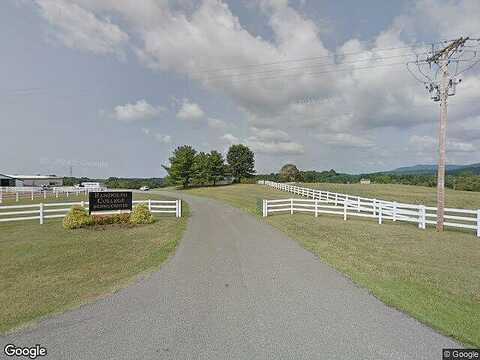 Stables Lane, Lynchburg, VA 24503