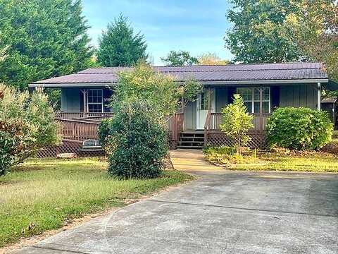 Pinewood Drive E, Dahlonega, GA 30533