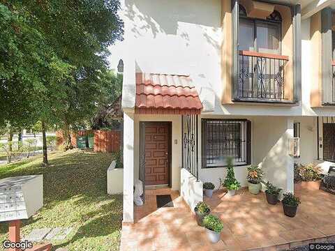 Nw 8Th St, Miami, FL 33126