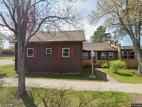 S Pelham St, Rhinelander, WI 54501