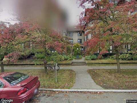 16Th Ave E Apt 21, Seattle, WA 98112