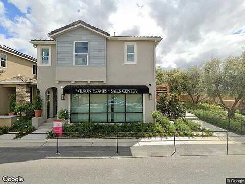 Nabors Dr S, Madera, CA 93636