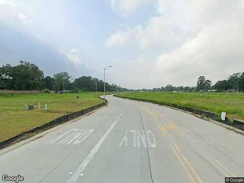 Aston Pine Dr, Houston, TX 77032