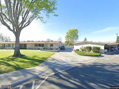 Thunderbird Dr Apt 47F, Seal Beach, CA 90740