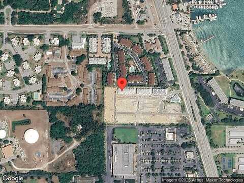 Royal Palm Cir, Tequesta, FL 33469