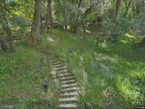 Tamalpias Avenue, Fairfax, CA 94930