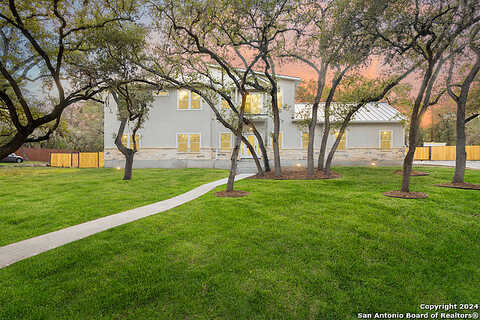 Rio Bravo, SAN ANTONIO, TX 78232