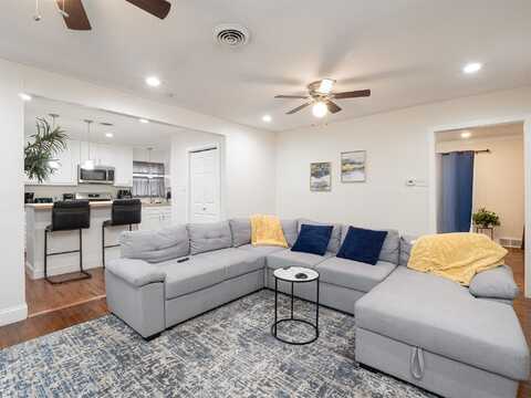 Cove, DALLAS, TX 75216