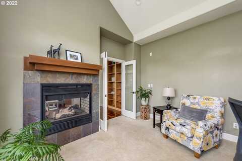 Lexington, PORTLAND, OR 97266