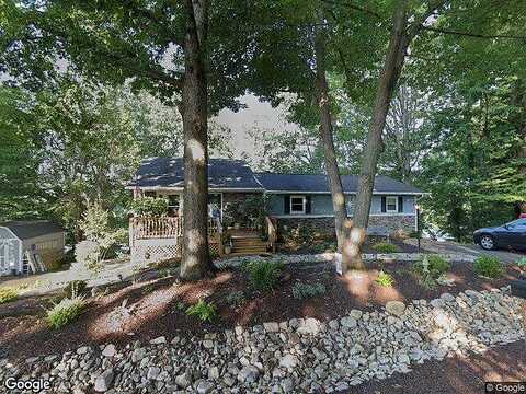 Long Island, MONETA, VA 24121
