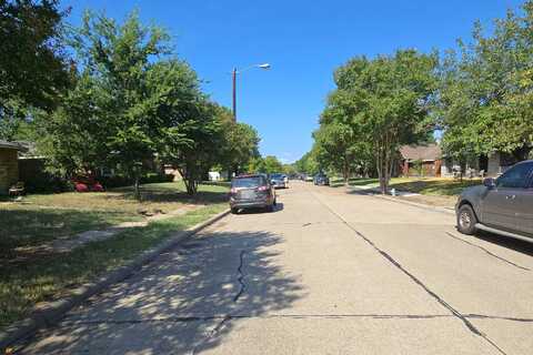 Meadowlark, ROWLETT, TX 75088