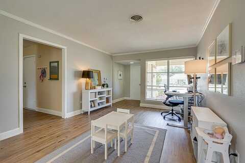 Ridgeway, RICHARDSON, TX 75080